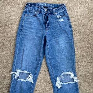 American Eagle Mom Jeans Size 00 with comfort stretch waistband